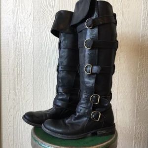 Florentini and Baker. Gorgeous black boots